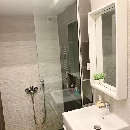 Souita In The Centre, The Luxury Suites Apartment